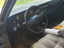 Previous owner put a bench seat in it ill be putting buckets back in it and 4 speed