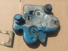 72 cutlass regular trunk latch