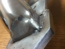 Here is a close up of the head flange welds. The discoloration on the pipe is what looks like clear flux that comes off with your fingernail. They must have used a 309L filler wire with a flux core. Those are actually 3/8” head flanges, not 7/16” as advertised. One thing I have found with 7/16” head flanges is that you need to go up to the next length bolt which is more difficult to install.