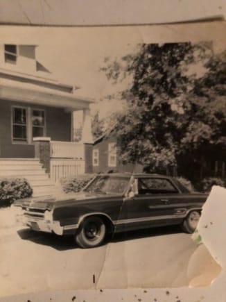 My brother Walts 1965 Holiday Coupe 