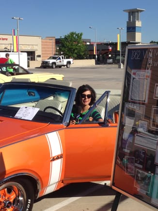 Local Feature Reporter Belin DeLeon doing a live spot from my drivers seat. Summer of 2015. Landmark Car Show, Greenwood Village Colorado