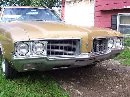 1970 oldsmobile cutlass supreme grille and both bumpers real nice