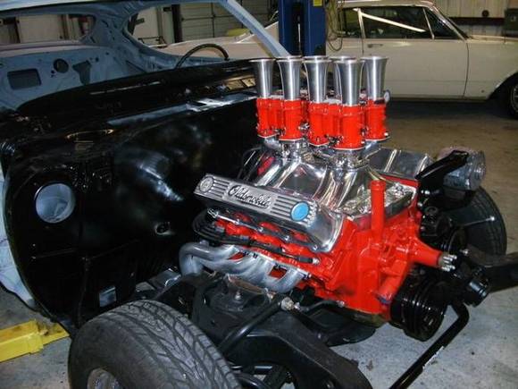 Olds RF Engine 488 cu in