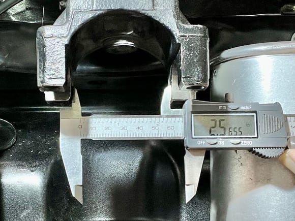 The pinion yoke is only 2.56 measured from the inside edges of the pinion yoke.