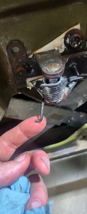 Broken LH door spring 