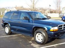 Garage - 02 Durango SLT 5.9L