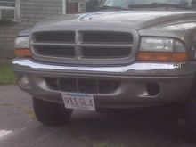 Still need to install the new foglights and grill but it's
finally on the truck!!