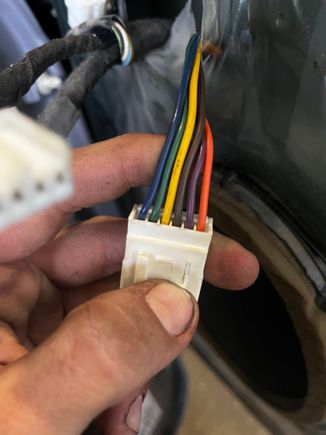 Just wondering what colours you ended up matching together. This is the speaker end of the harness. 