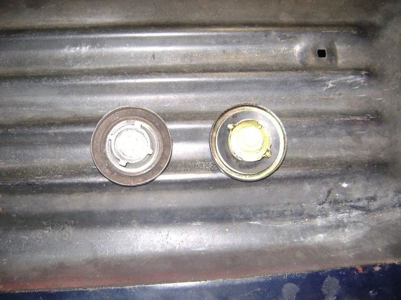 Bought a new gas cap specifically for a 67 d100...and it doesnt fit. Figures. 