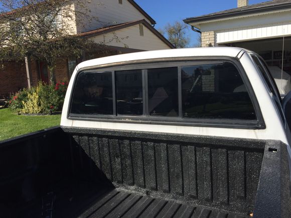 Added some 5% window tint to the back and cab side windows today. Took a while but i got it done. Cost me $20 in material :)