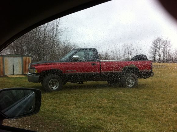 Pic of the truck first time it had moved in awhile body "repair" was done by previous owner lol