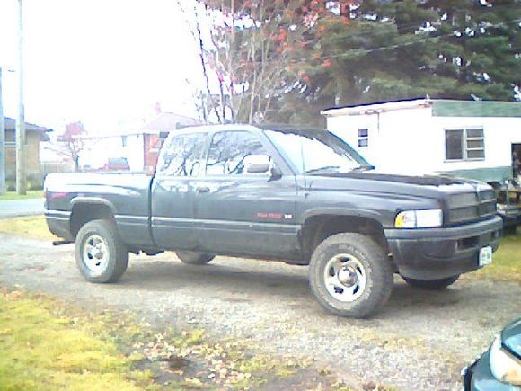 My 1995 Dodge Ram Sport 1500-4x4 SLT Laramie