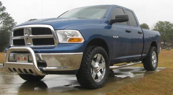 20" XD ROCKSTARS, 305/55/20 NITTO TRAIL GRAPPLERS, K&amp;N COLD AIR INTAKE, TINTED WINDOWS, CHROME NERF BARS, CHROME BULL BAR, TRUXX 2 INCH LIFT IN THE FRONT 1 INCH IN THE REAR AND MORE TO COME PROGRAMMER NEXT