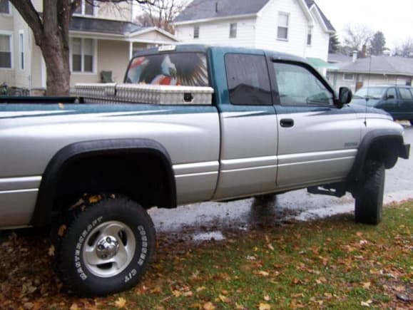 chris's badass dodge 001