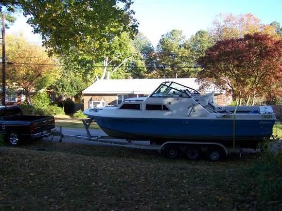 My 8,000 pound boat.
27 foot Sportcraft.