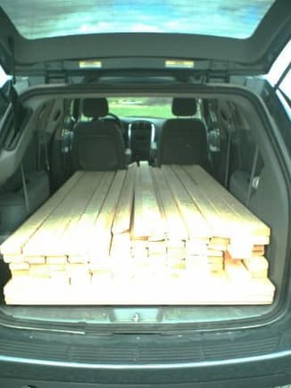 lumber in minivan