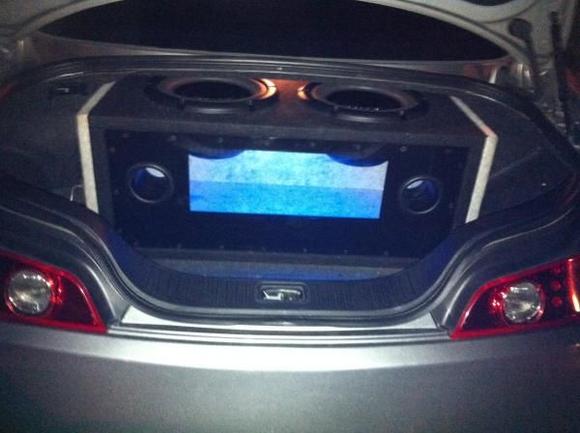 2 10" Pioneer Subs