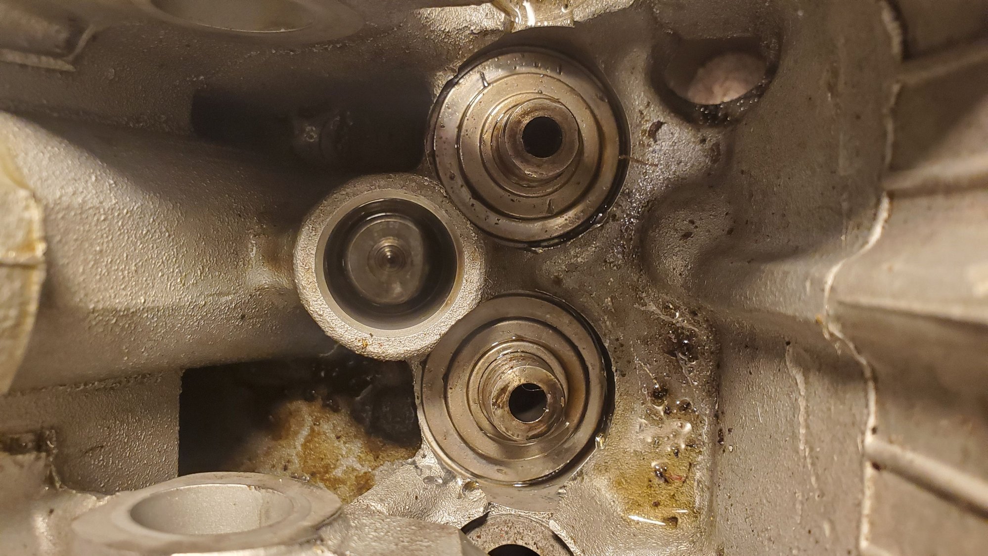 Valve guide damage HondaTech Honda Forum Discussion