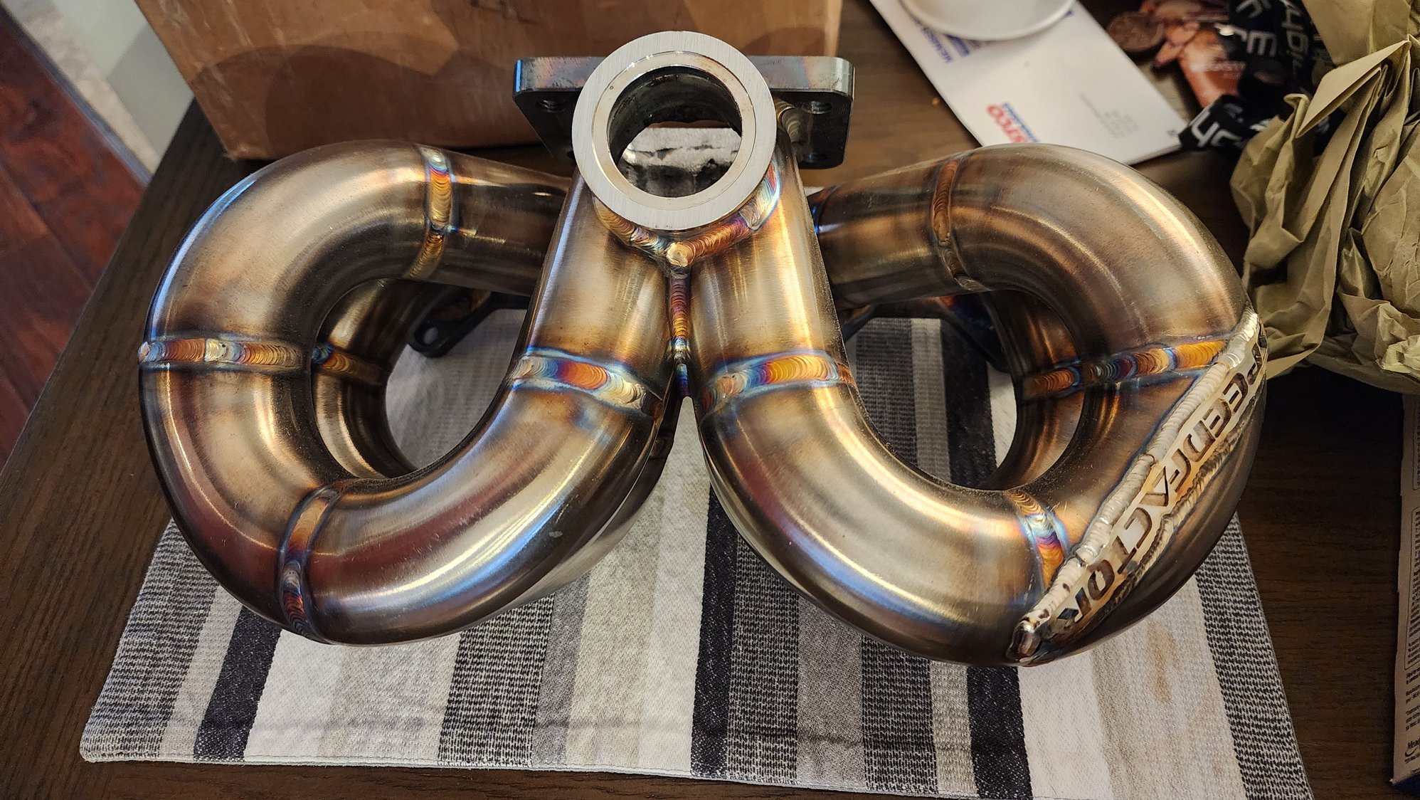 V band wastegate