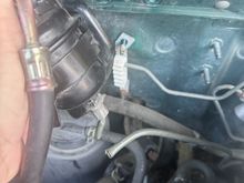 The fuel line snapped off and I don’t know if I need to replace the whole fuel line or is there another way to go about it? Sorry I’m not car smart lol. 