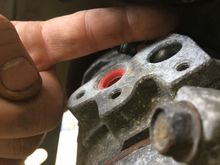 I have that much space between the compressor and the alternator case.