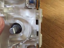 you can see the bulbs on the inside,  blue plastic  piece behind the clear  part.