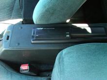 Honda Access Gathers GZC-7108 6 Disc CD changer
JDM EG6/9 Long armrest with CD changer mount