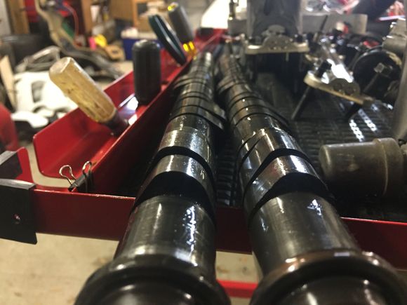 new cams on left, old GS-R cams on right