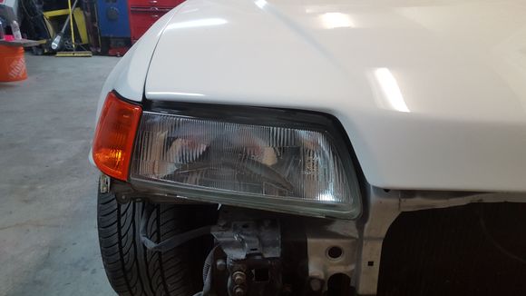 Got some glass lense single bulb headlights and some new corner lights!