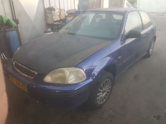 Hi everyone!! Sorry for my english... As you can see i got a lil bit rubbish ek that i want to make a bit better... I've started few week ago to work on the car im going to fit in a b18c4 engine and i need a lil bit tips about how to make the car handle as best as possible for the streets... I just got a skunk2 pro s ll coil over and full car camber kits... So my question is most about angles, rims and tyre size... I would like to know what is the best setup for handling. P.S im going to make th