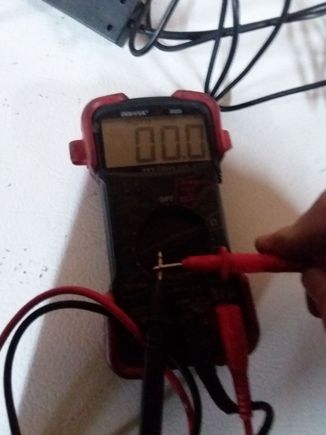 Leads touching zero point zero zero ohms