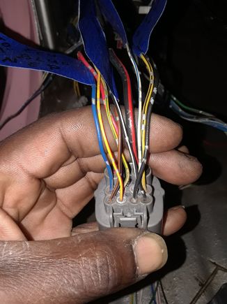 Civic c101 shock tower plug  no blk/ylw diagram calls for 4 2 on j32 harness 2 on civic harness... 
