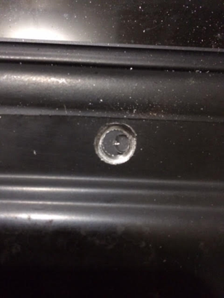 Close up of the spot weld cut.