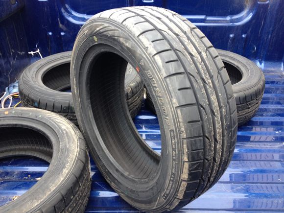 Then I grabbed a set of dunlop dz102 to give them a try price was right so I went for it. I will be haven gym wheel repainted this week as well Ill have some photos when everything is done.