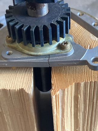 Put your supports in nice and close to center - under the raised lip.