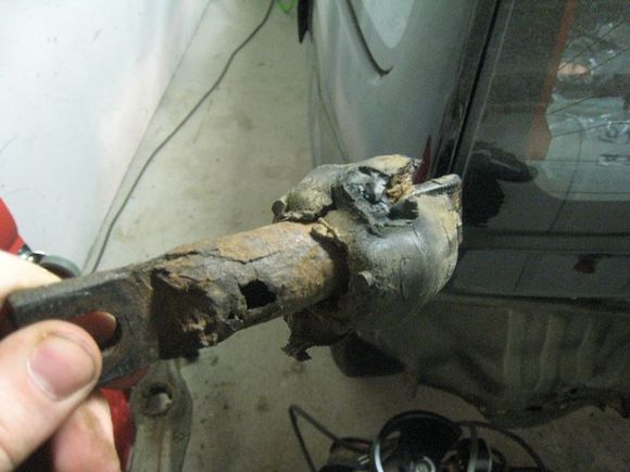 At this point I was pretty sure I was going to have to replace some bushings... :D
