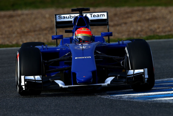 Nasr......Sauber does look good in that Livery!!!