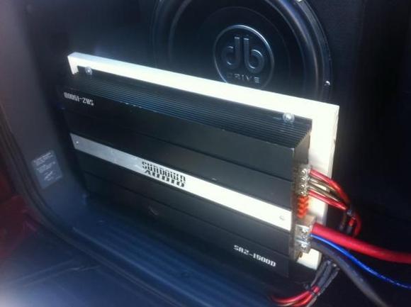 Sundown Audio SAZ-1500D