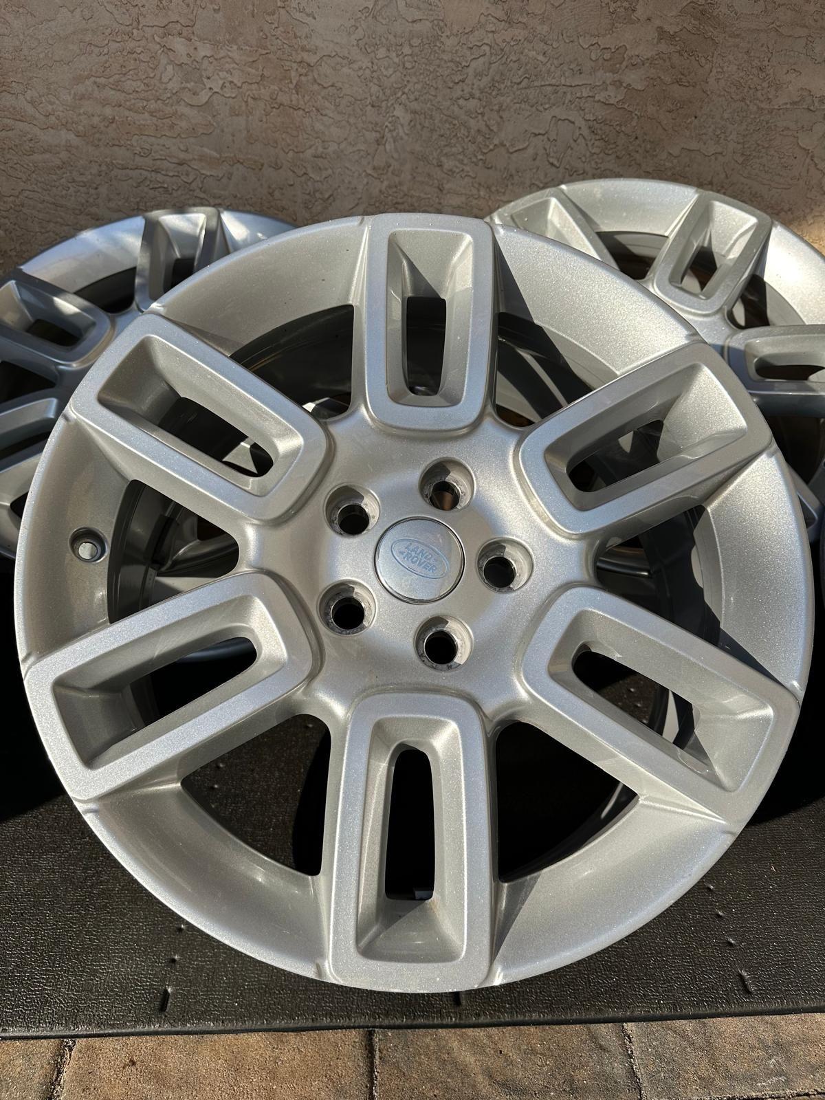 2020 Land Rover Defender - 19 inch alloys wheels 5x120 new take offs - Nyc, NY 10016, United States