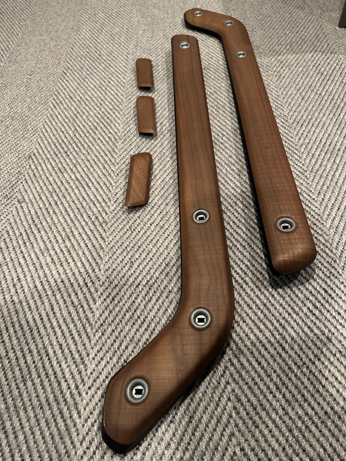 Interior/Upholstery - Defender L663 Walnut Center Console + Door Finishers - Used - 2020 to 2023 Land Rover Defender - Weston, CT 06883, United States