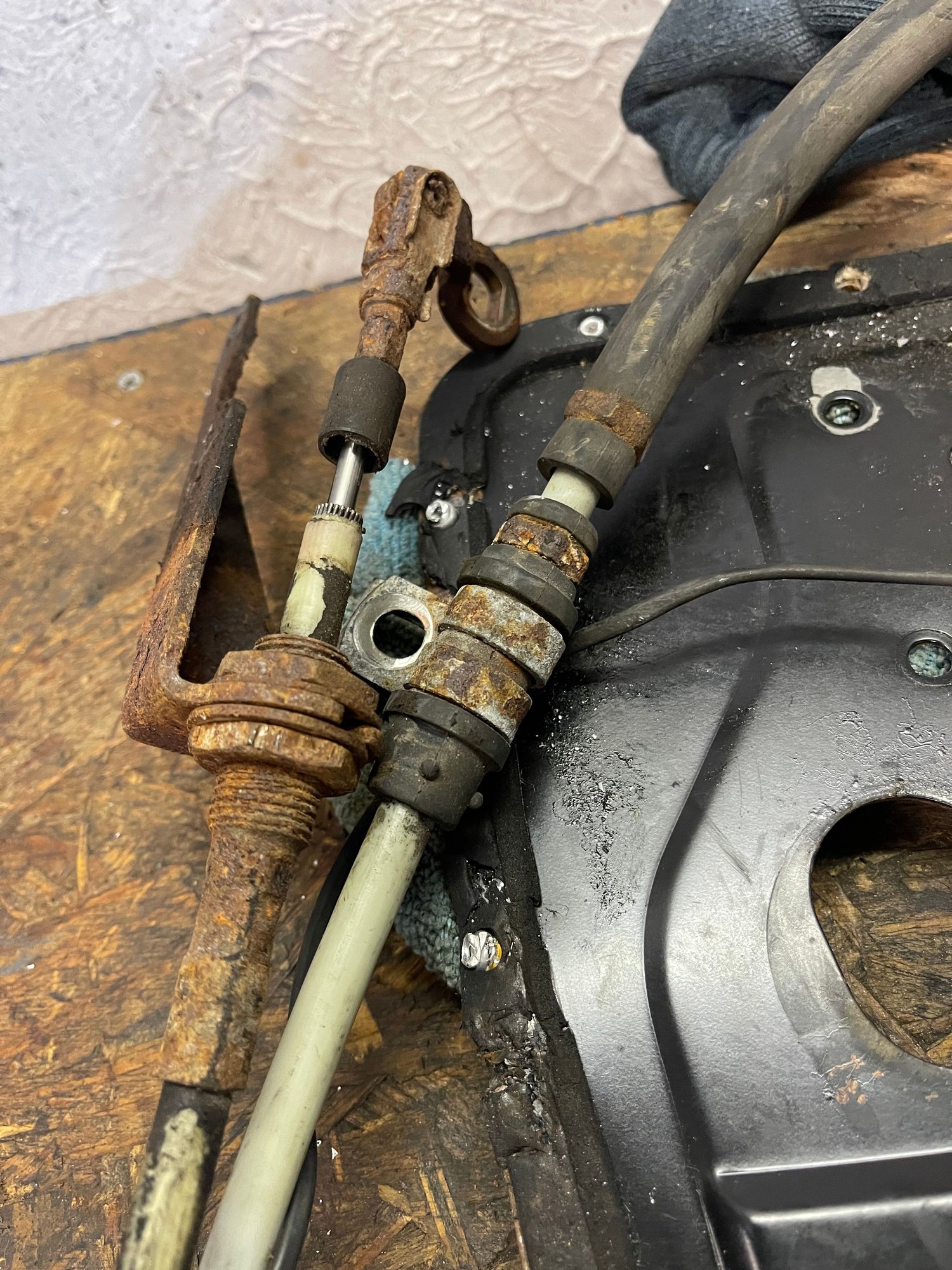 Drivetrain - 2004 discovery ii CDL shifter and cable and actuator kit center diff lock - Used - 1990 to 2004 Land Rover Discovery - West Chester, OH 45069, United States
