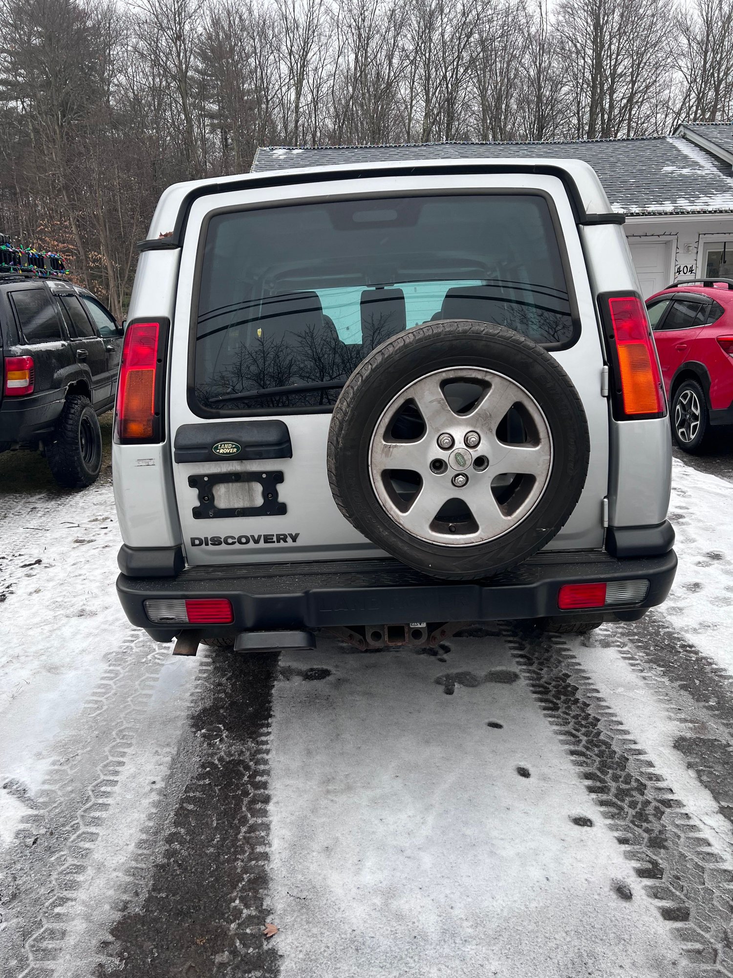 2004 Land Rover Discovery - 2004 Land Rover Discovery (Blown Head Gasket) - Used - VIN SALTW19424A86 - 87,000 Miles - 8 cyl - AWD - Automatic - SUV - Silver - Ganesvoort, NY 12831, United States