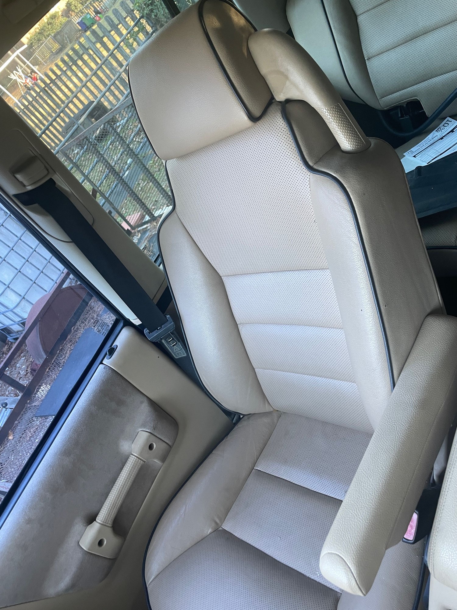 2004 Land Rover Discovery - 04 Disco 2; Needs engine work; lots of upgrades - Used - VIN SALTY19464A86 - 112,000 Miles - 8 cyl - 4WD - Automatic - SUV - Blue - Aiken, SC 29803, United States