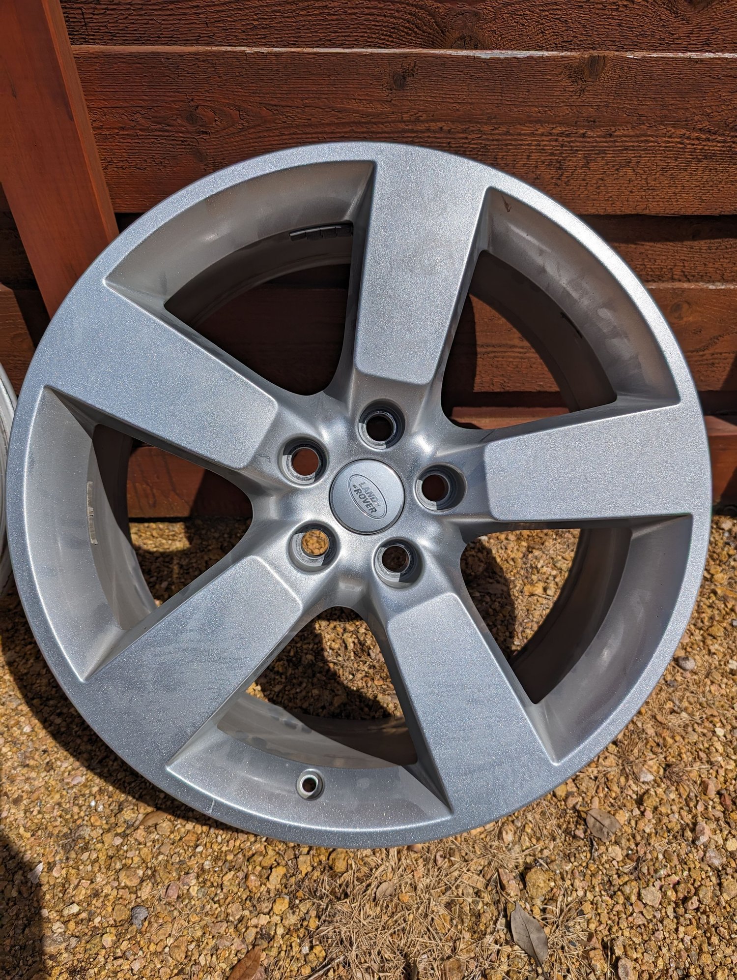 Wheels and Tires/Axles - 5 Defender L663 20" Wheels STYLE 5098 - Used - 0  All Models - Plano, TX 75093, United States