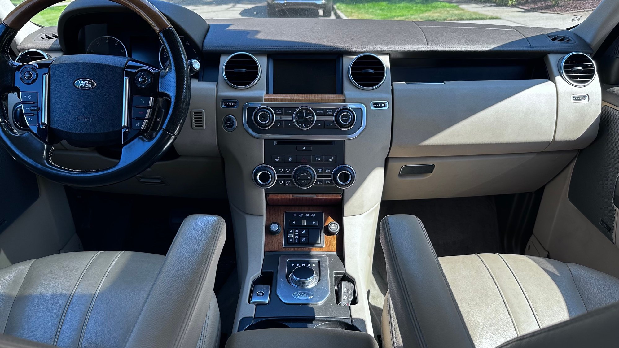 2015 Land Rover LR4 - For Sale: 2015 Land Rover LR4 HSE-Project Vehicle for Enthusiasts (As-Is, Best Offer) - Used - VIN SALAG2V6XFA758089 - 108,000 Miles - 6 cyl - 4WD - Automatic - SUV - White - Grosse Pointe, MI 48236, United States