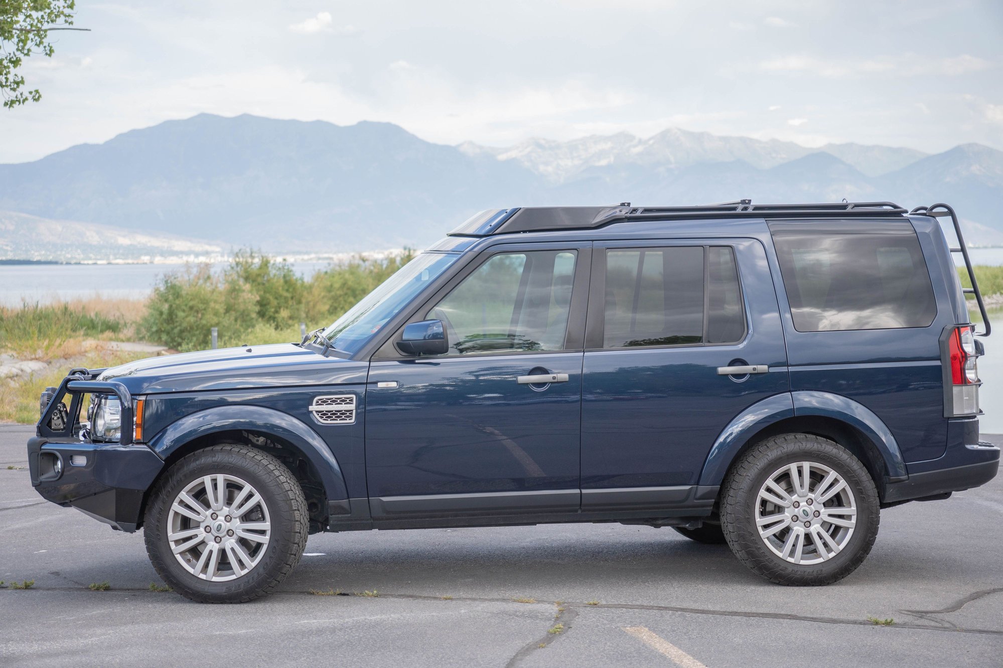 2011 Land Rover LR4 - 2011 LR4 HSE Lux 81K miles, Prospeed rack, ARB bumper - Used - VIN SALAK2D41BA567248 - 81,000 Miles - 8 cyl - 4WD - Automatic - SUV - Blue - Saratoga Springs, UT 84045, United States
