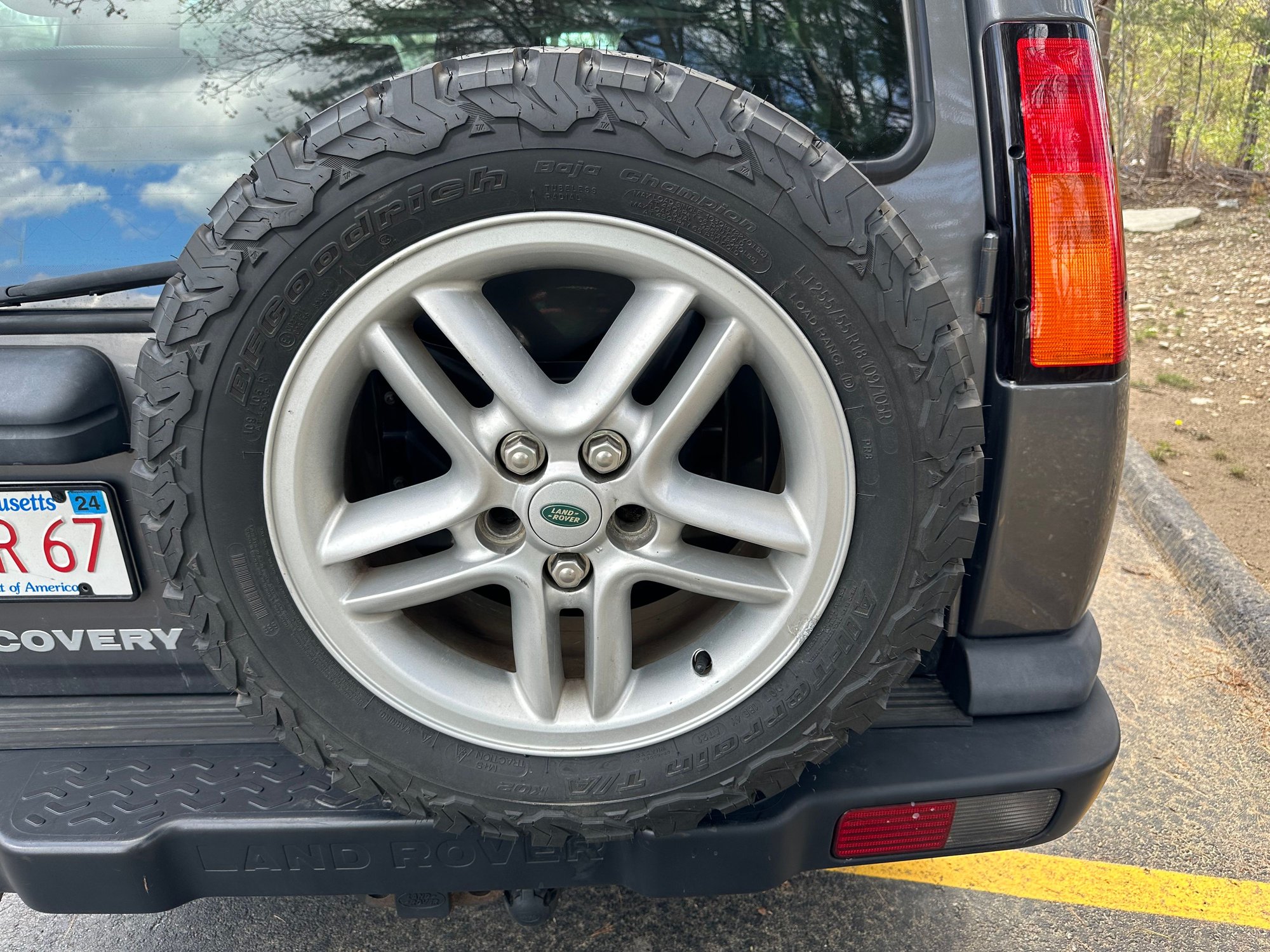 2003 Land Rover Discovery - 2003 Discovery 2 SE7 - Used - VIN SALTW16423A814573 - 120,546 Miles - 8 cyl - 4WD - Automatic - SUV - Gray - Hudson, MA 01749, United States