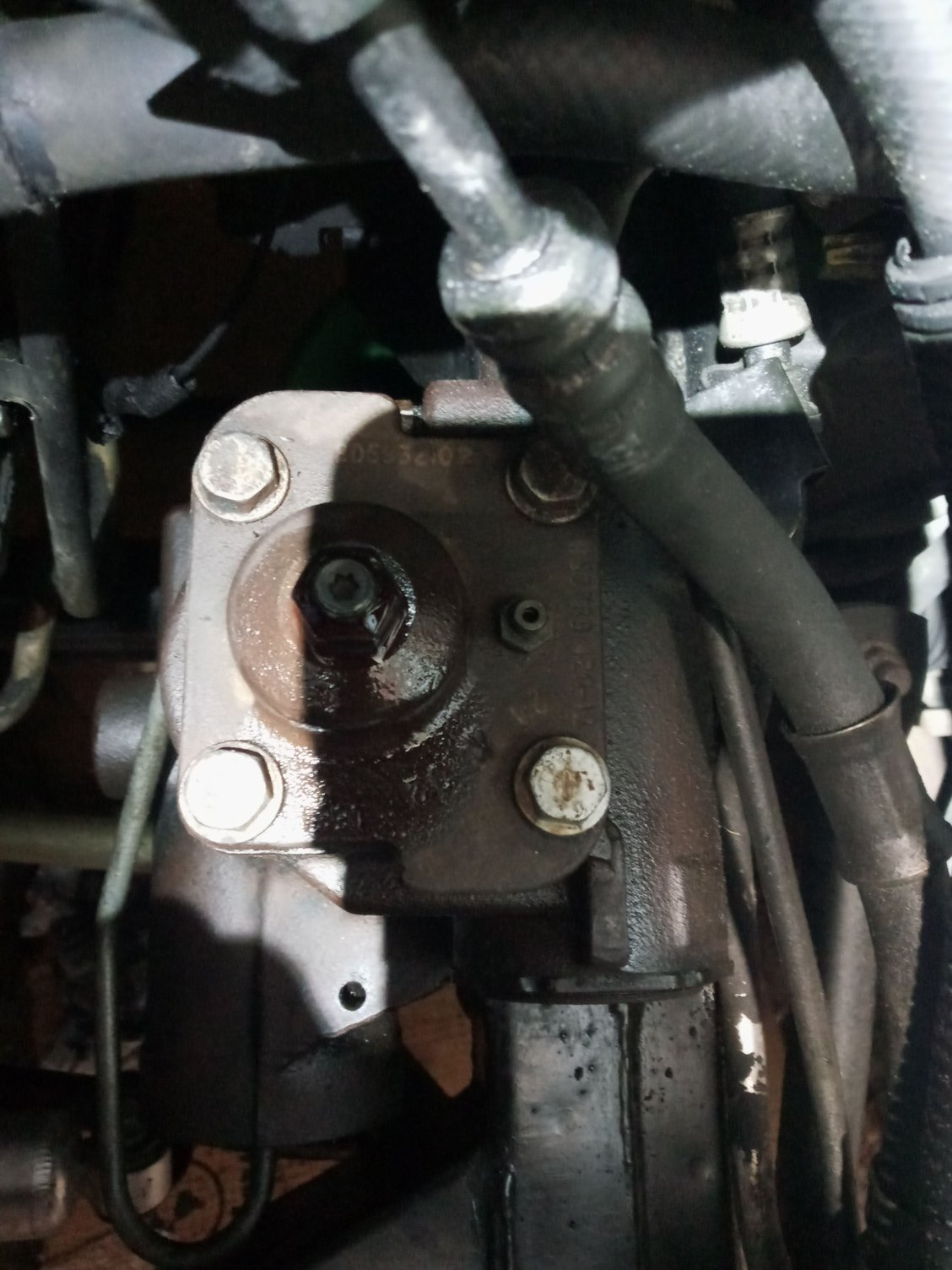 Steering gear box leak from adjustment screw Land Rover Forums Land