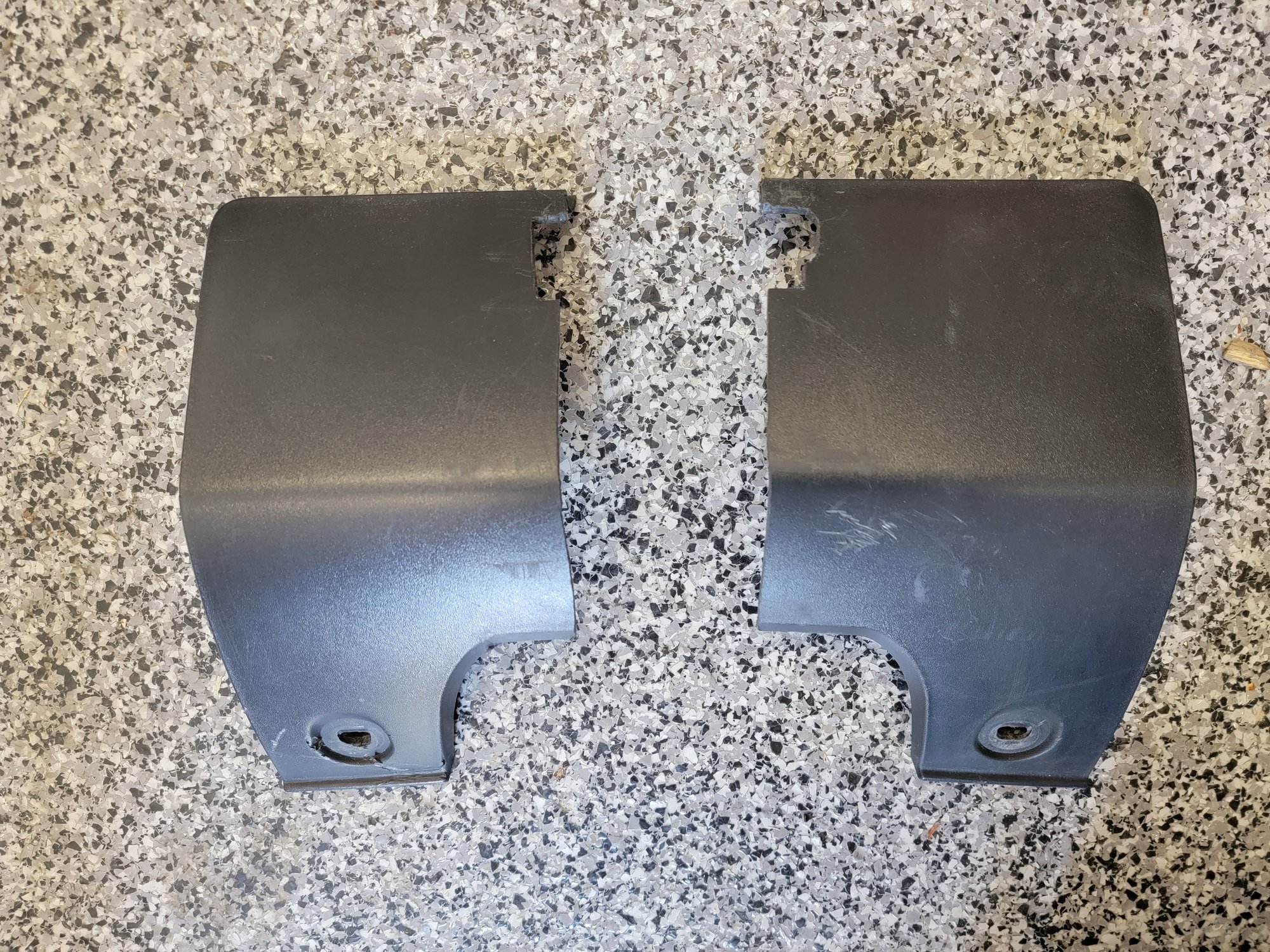 Miscellaneous - Rhino ox hitch for land rover LR3 LR4 RRS discovery - Used - 2010 to 2016 Land Rover LR4 - 2005 to 2009 Land Rover LR3 - 2010 to 2015 Land Rover Range Rover Sport - Saratoga Springs, UT 84045, United States