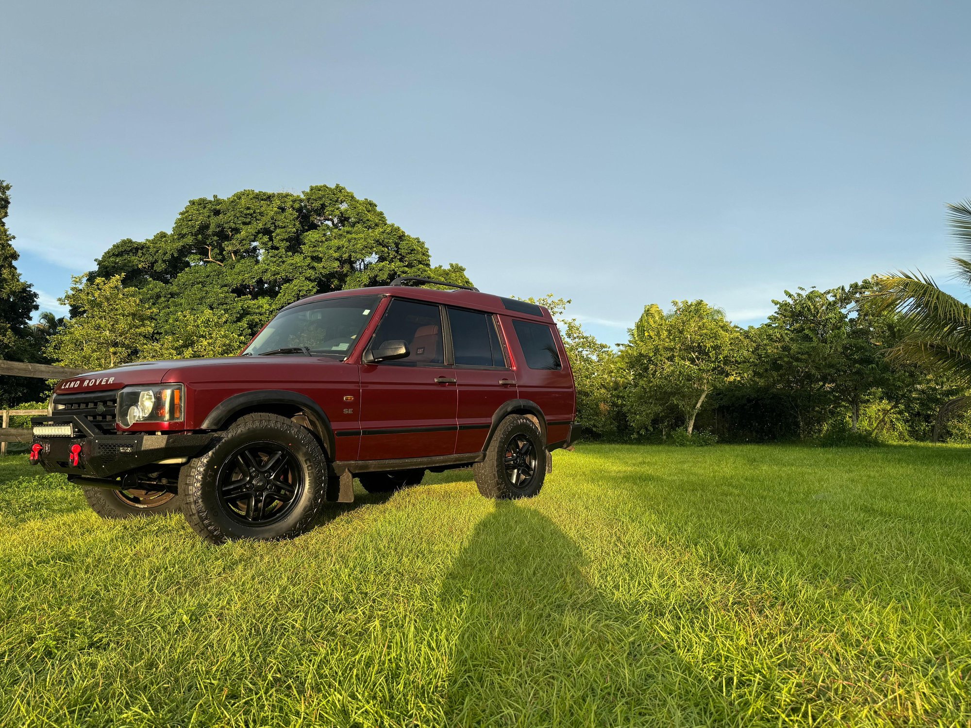 2003 Land Rover Discovery - I want to sell my Land Rover Discovery 2 - Used - VIN SALTY14453A771117 - 100,080 Miles - 8 cyl - 4WD - Automatic - SUV - Red - Miami, FL 33187, United States